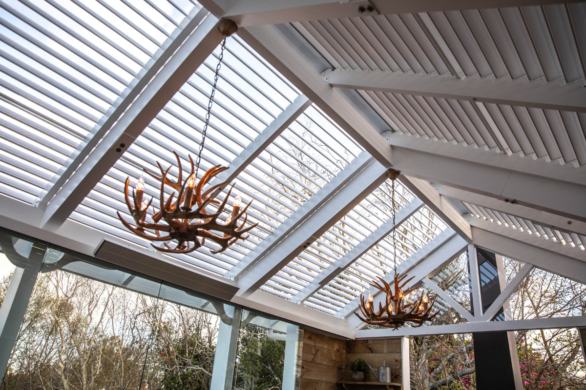 LouvreSpan outdoor living Auckland louvre pergola (10)