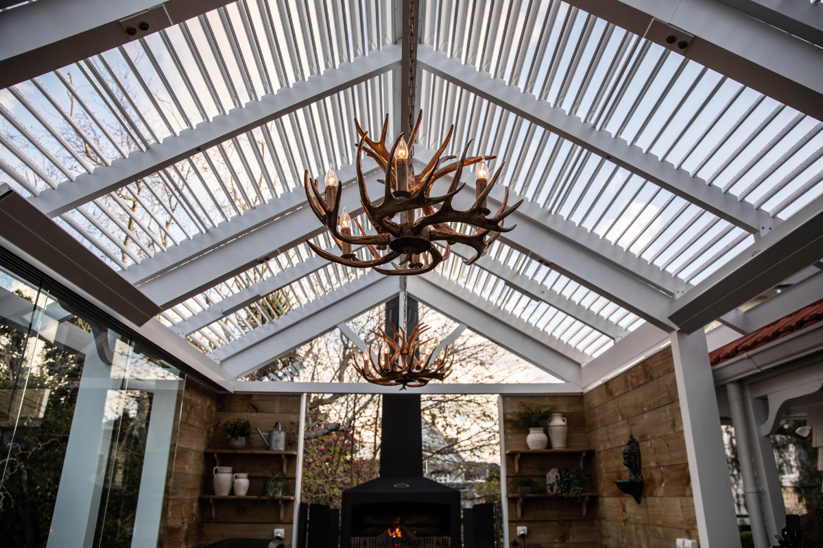 LouvreSpan outdoor living auckland louvre pergola (9)